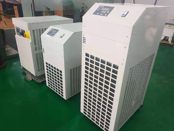 工業(yè)冷水機(jī) (2)